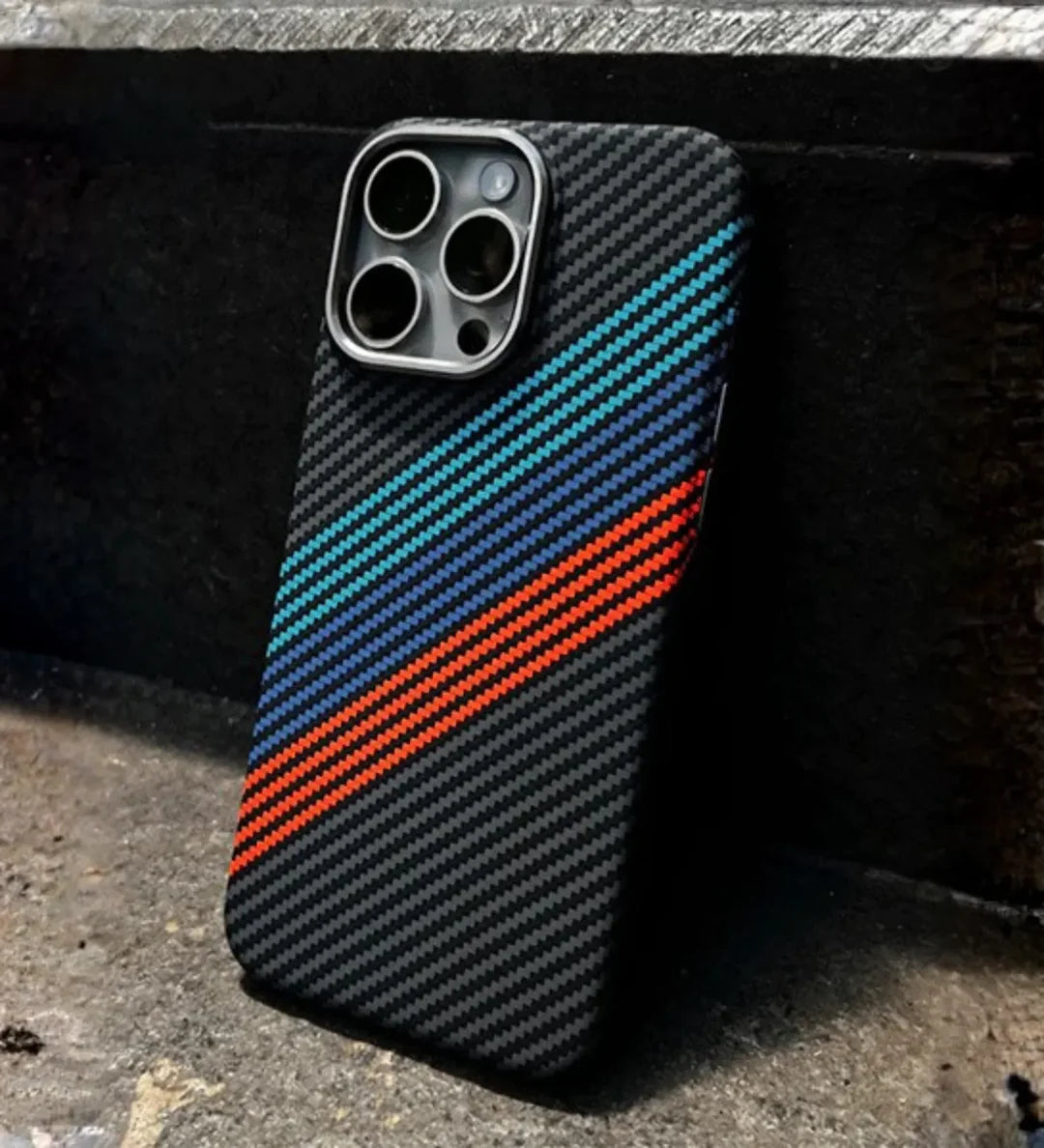 Knit Phone Case iPhone 17 Pro Case Carbon Stile M Power