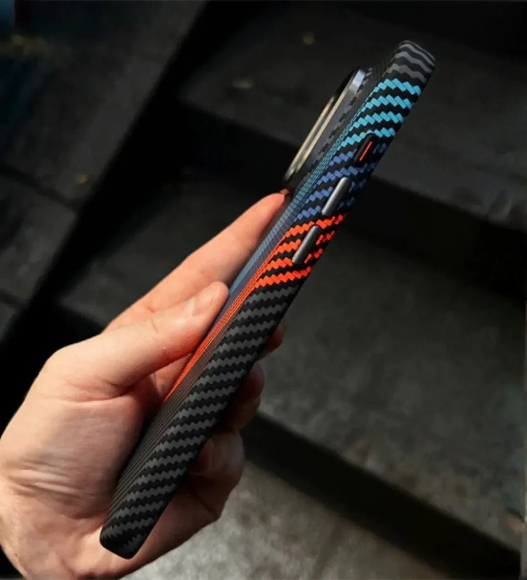 Knit Phone Case iPhone 17 Pro Case Carbon Stile M Power